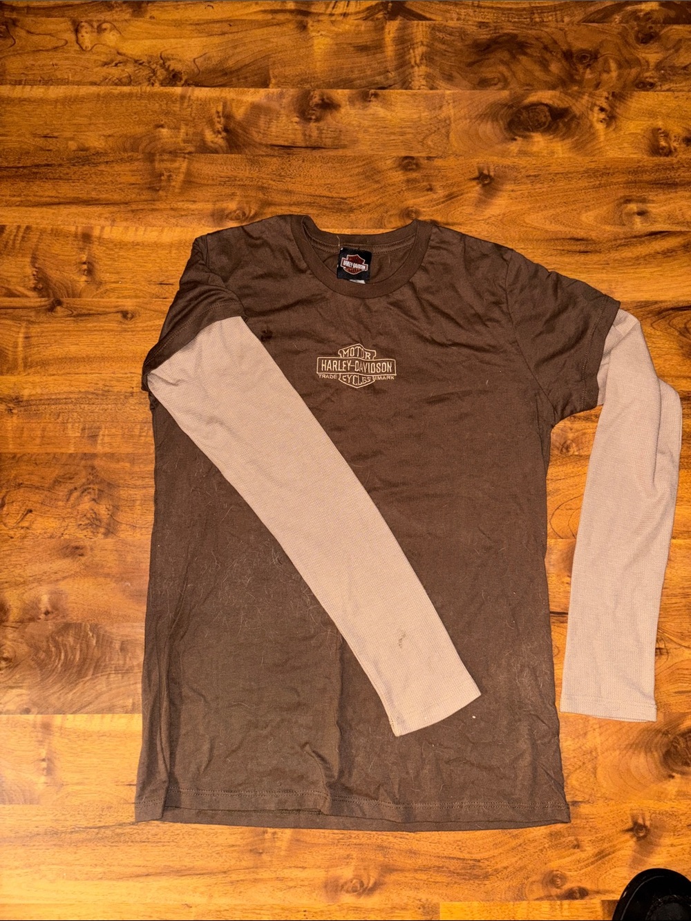 Harley-Davidson Brown Long Sleeve Layered-Look Tee with Light Gray Sleeves